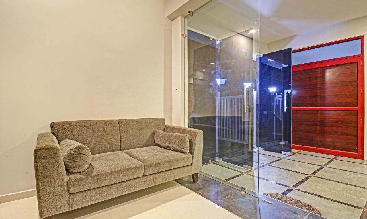 Itsy Hotels Sunrise Grand, Hitech City Hyderabad Exteriör bild