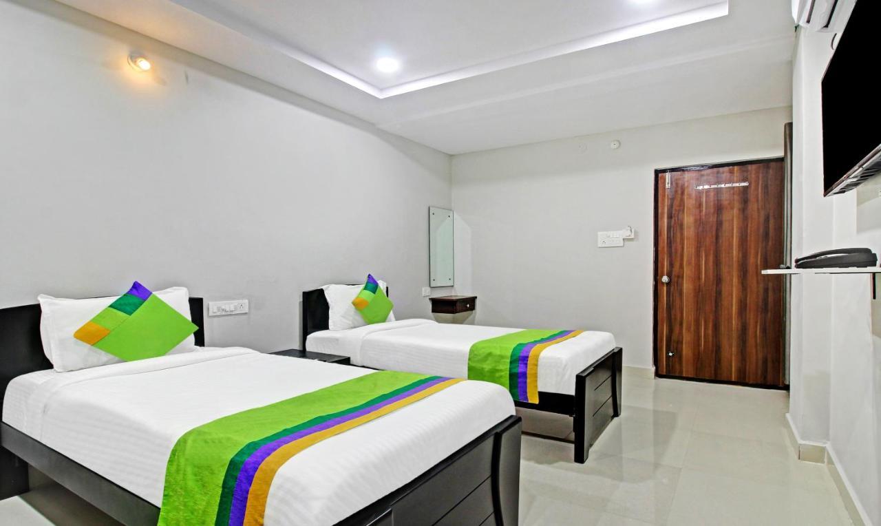 Itsy Hotels Sunrise Grand, Hitech City Hyderabad Exteriör bild