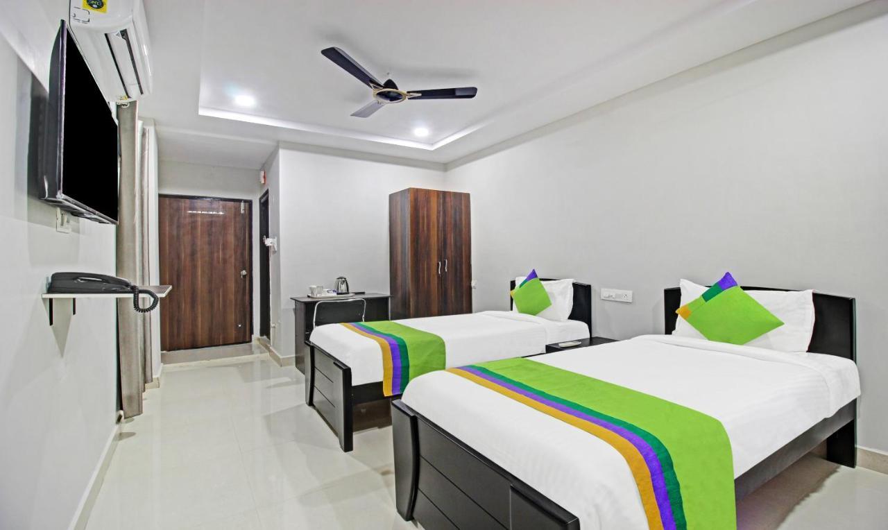 Itsy Hotels Sunrise Grand, Hitech City Hyderabad Exteriör bild