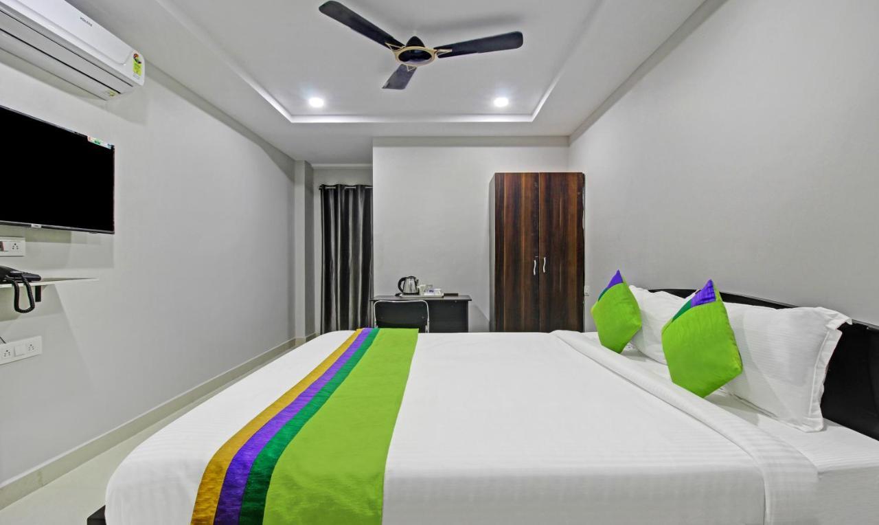 Itsy Hotels Sunrise Grand, Hitech City Hyderabad Exteriör bild
