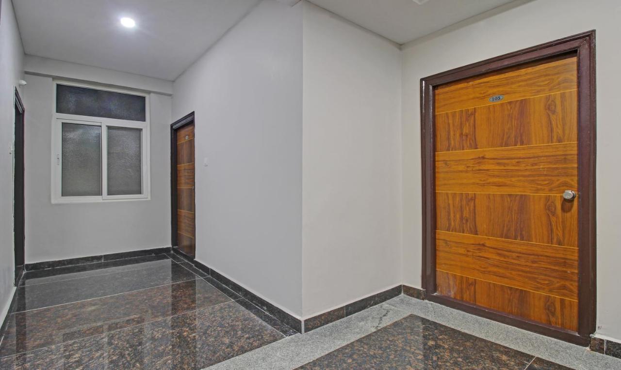 Itsy Hotels Sunrise Grand, Hitech City Hyderabad Exteriör bild