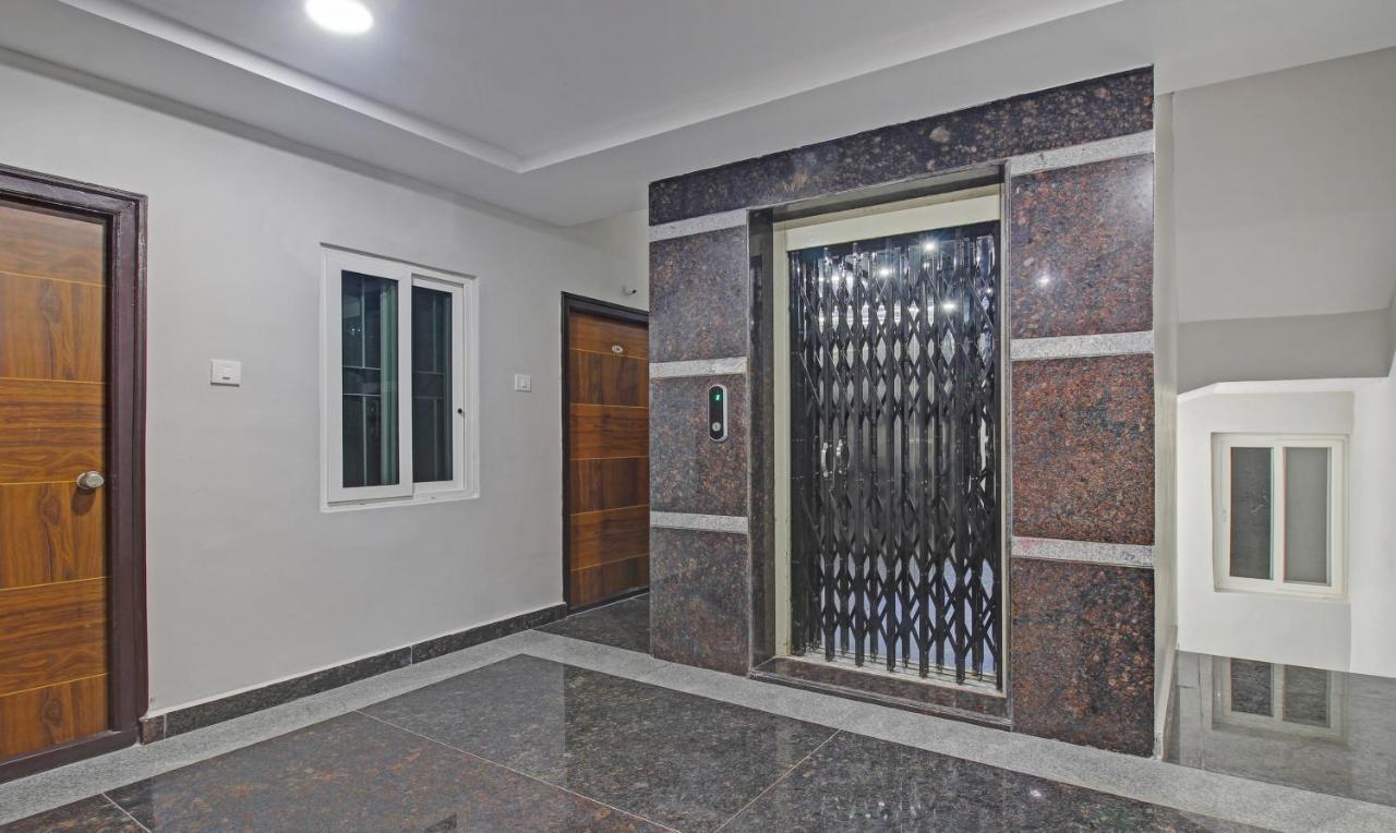 Itsy Hotels Sunrise Grand, Hitech City Hyderabad Exteriör bild
