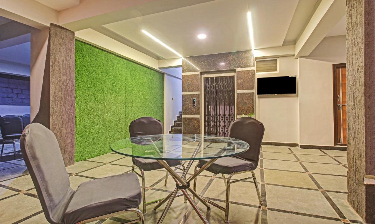 Itsy Hotels Sunrise Grand, Hitech City Hyderabad Exteriör bild
